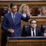Pedro Sánchez interviene desde la tribuna del Congreso de los Diputados.