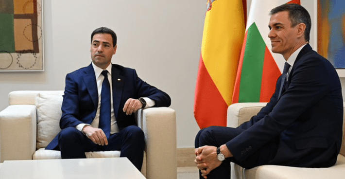 Imágenes de la reunión del presidente del Gobierno con el lehendakari, Imanol Pradales | Pool Moncloa/Jorge Villar - 15.07.2025