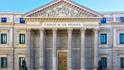Congreso de los Diputados, por Julian David Perez Del Basto, vía Wikimedia Commons (CC BY-SA 4.0)